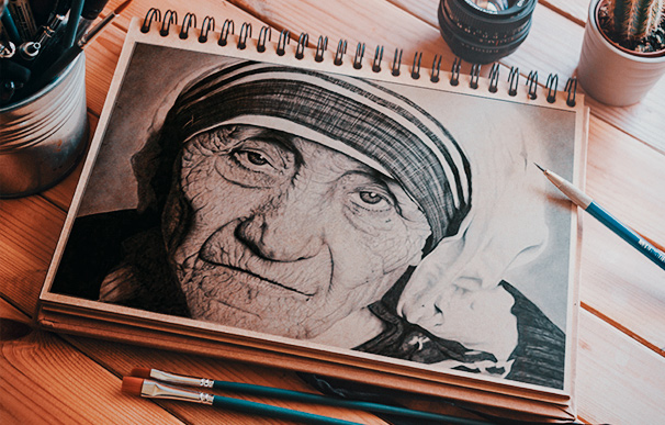 Obra realista de Madre Teresa de Calcutá criada por aluno durante o curso de Desenho e Ilustracao na Escola Casa